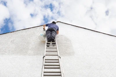 Peinture extérieure à Monsac — façades et ravalement